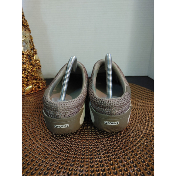 Merrell Form 2 Size 9 - Picture 6 of 7